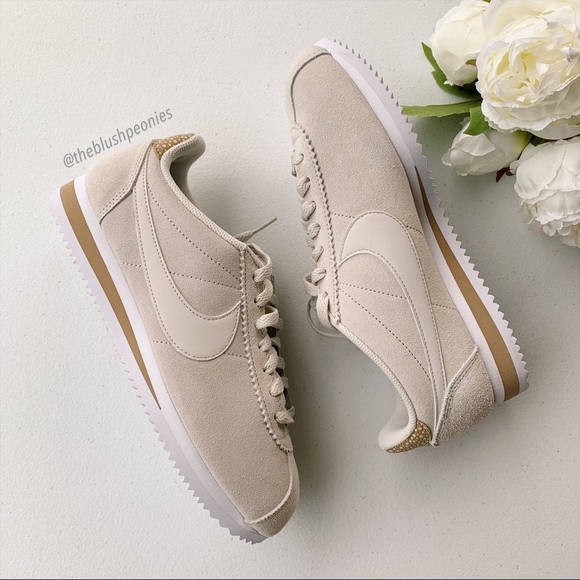 Nike Classic Cortez Premium Suede NWT - Picture 6 of 12